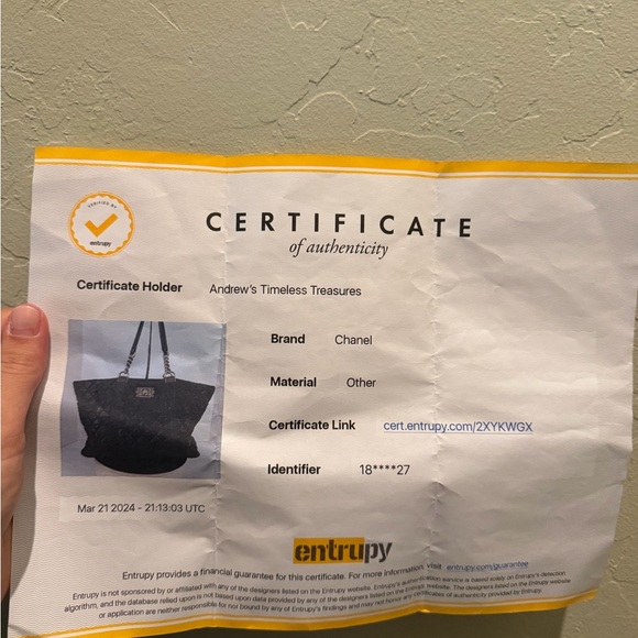 CHANEL le boy Tote - Picture 8 of 9